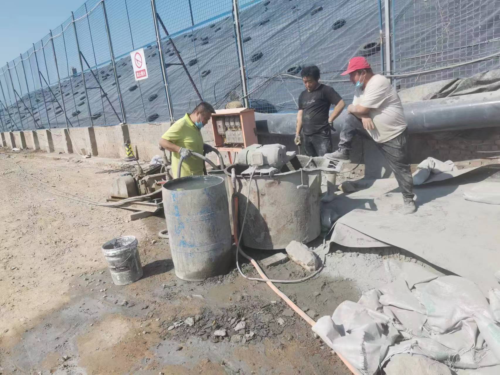 西平袖阀管注浆